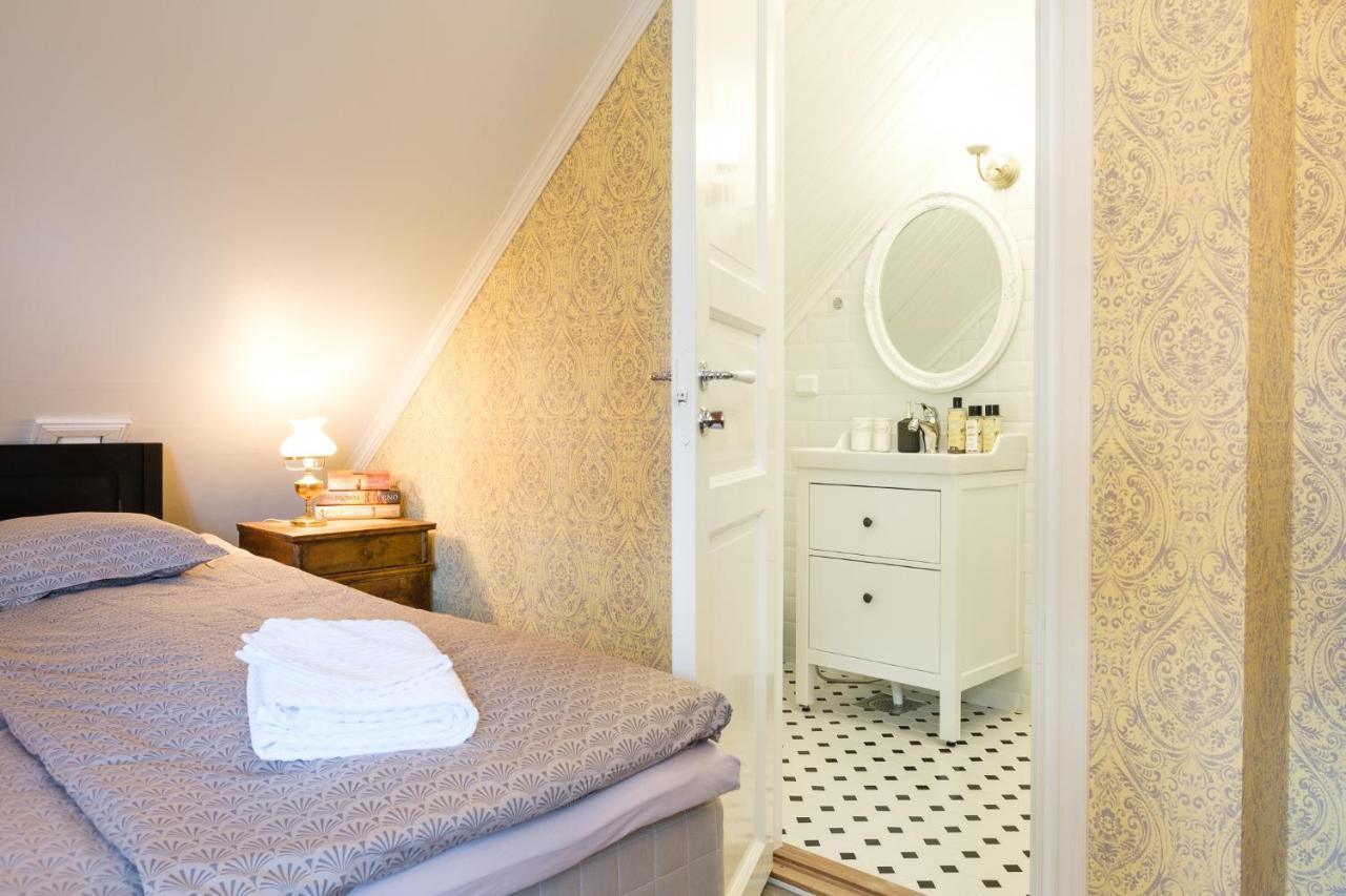 B&B Kaepylaen Helmi Tampere Exterior photo