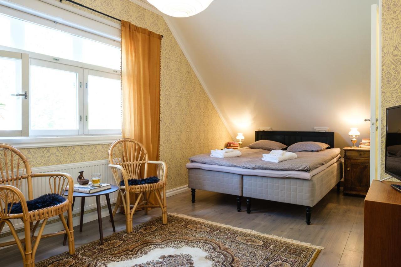 B&B Kaepylaen Helmi Tampere Exterior photo